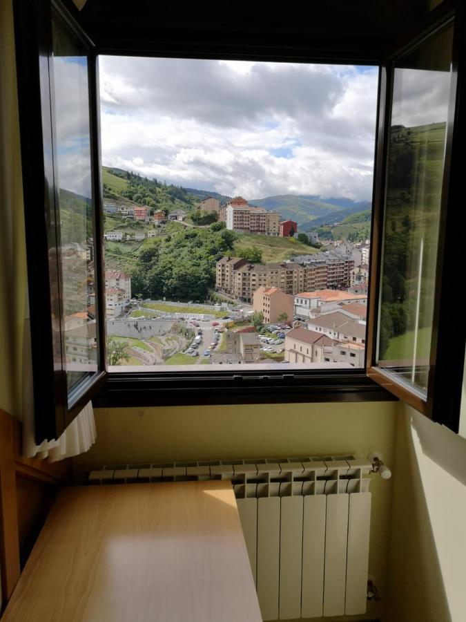 Hotel Alina Cangas De Narcea Luaran gambar